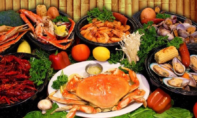 Khám phá quán hải sản ngon ở Hạ Long ngon nức tiếng giá hợp lý