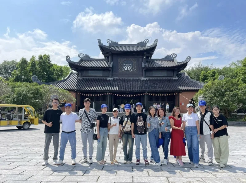 Lợi ích khi khách hàng đặt tour tại The sinhtourist office