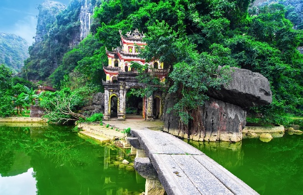 Tour Hoa Lư Tam Cốc 1 ngày khởi hành từ Hà Nội 2 hoa lu ninh binh