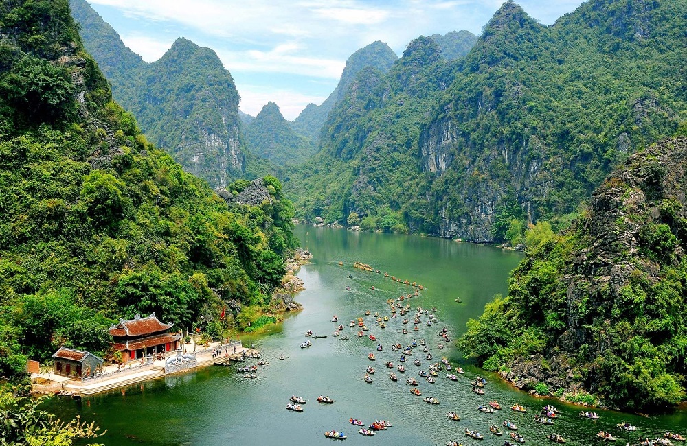 Trải Nghiệm Chuyến Du Lịch Ninh Bình 2 Ngày 1 Đêm Đầy Thú Vị