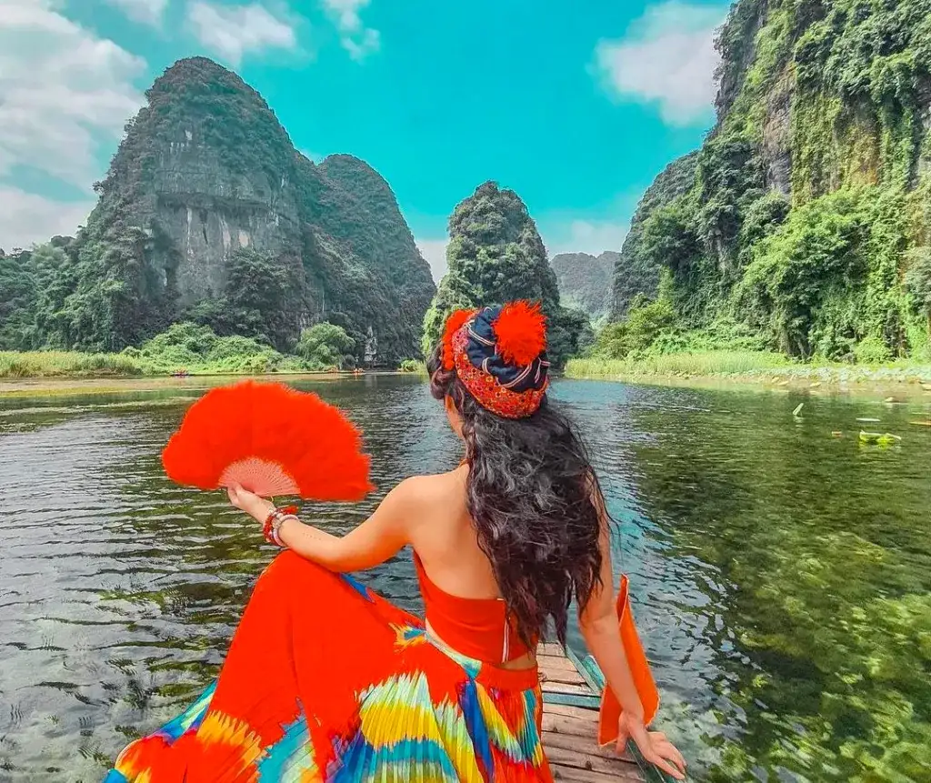 Trải Nghiệm Chuyến Du Lịch Ninh Bình 2 Ngày 1 Đêm Đầy Thú Vị