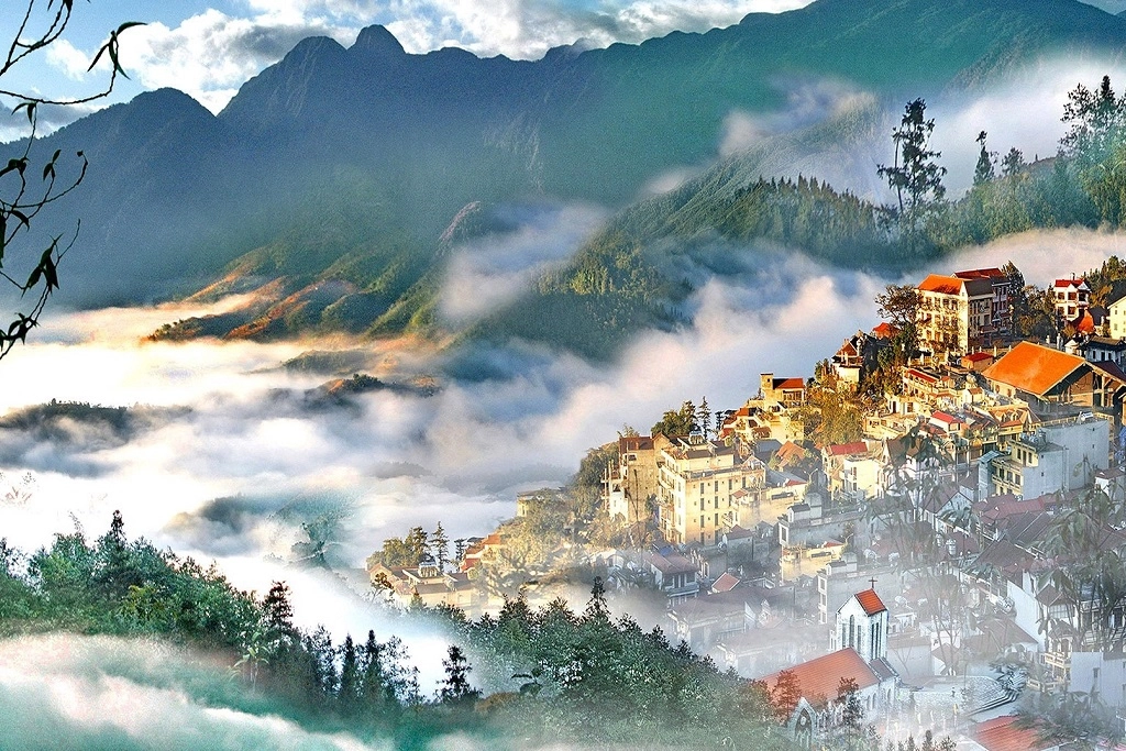 Tour Hà Nội - Sapa 3 Ngày 2 Đêm - Mona - Fanxipan - Bản Cat Cat