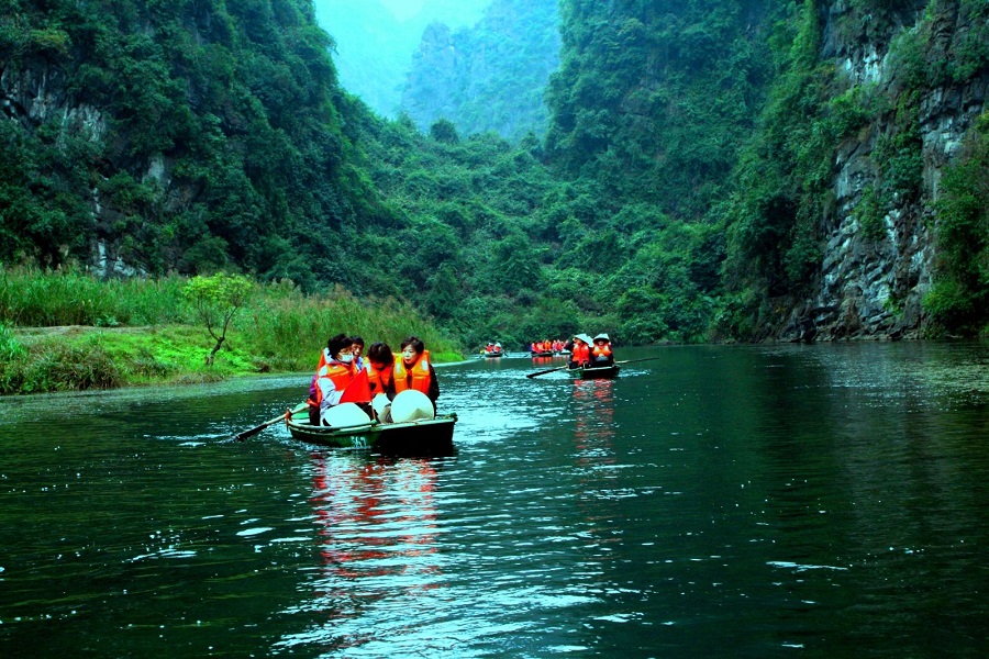 Du lịch Ninh Bình 2 Ngày 1 Đêm Giá Rẻ Bất Ngờ 3 Du lịch Ninh Bình 2 Ngày 1 Đêm Giá Rẻ Bất Ngờ