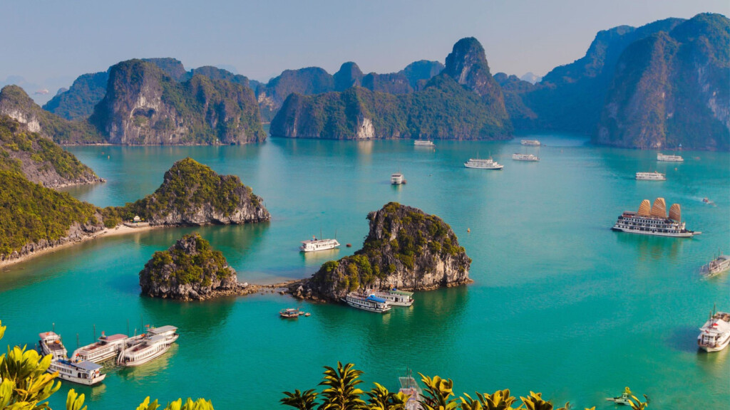 Tour Hạ Long Sapa 3 ngày 2 đêm trọn gói chỉ với 2.350.000đ